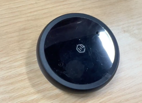 闲鱼大量流出,9.9 元天猫精灵,语音控家电 + 蓝牙音箱二合一。 闲鱼大量流出,9.9 元天猫精灵,语音控家电 + 蓝牙音箱二合一。