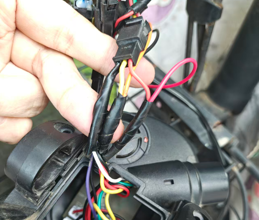 自己动手15块，给我的车加了“无钥匙进入”